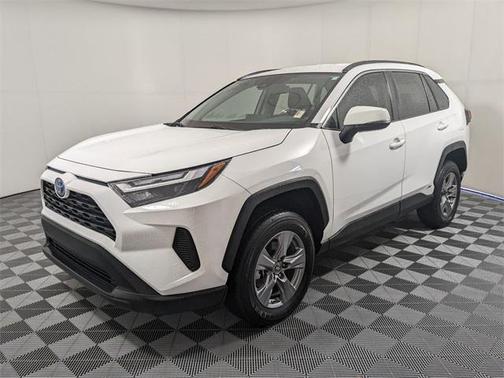 2024 Toyota RAV4 Hybrid LE
