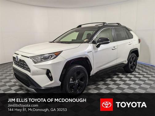 2020 Toyota RAV4 Hybrid SE