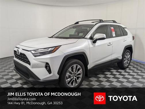 2025 Toyota RAV4 XLE Premium