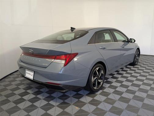 2023 Hyundai ELANTRA HEV Limited