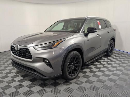 2025 Toyota Highlander XLE