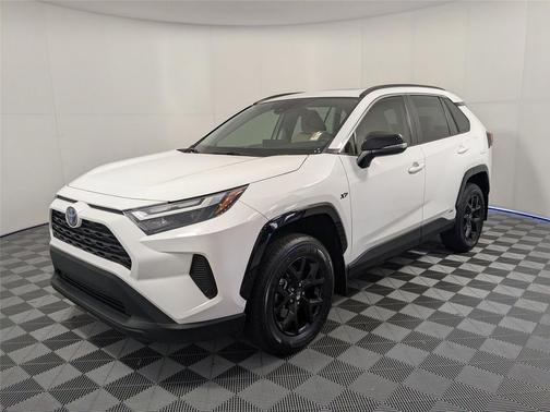 2024 Toyota RAV4 Hybrid XLE