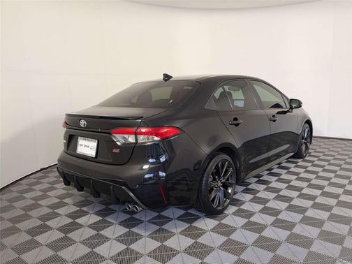 Midnight Black Metallic 2024 Toyota Corolla SE