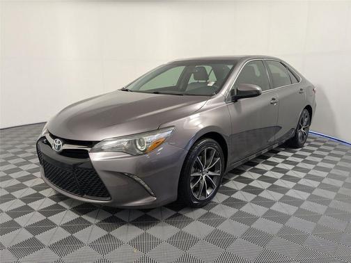2015 Toyota Camry XSE