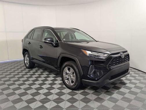Midnight Black Metallic 2022 Toyota RAV4 XLE