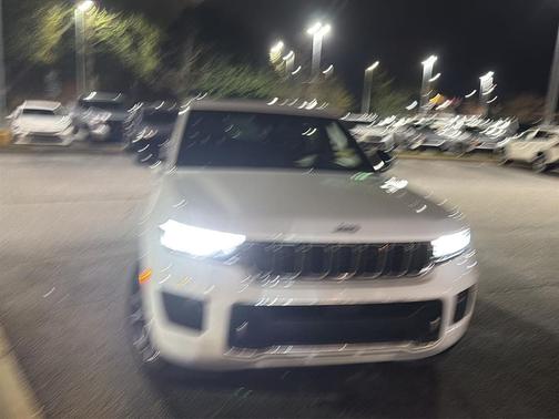 2023 Jeep Grand Cherokee Overland