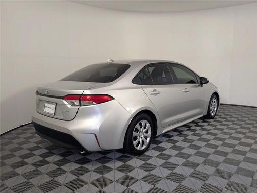 Classic Silver Metallic 2024 Toyota Corolla LE