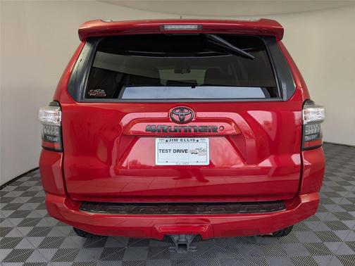 2018 Toyota 4Runner SR5