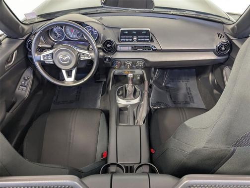 2016 Mazda MX-5 Miata Sport