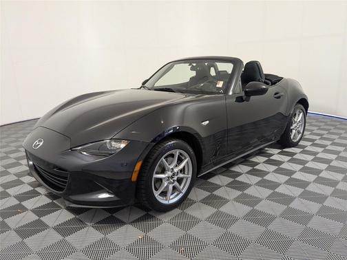 2016 Mazda MX-5 Miata Sport