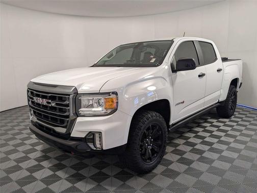 Summit White 2022 GMC Canyon AT4