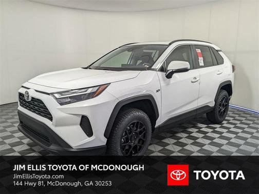2025 Toyota RAV4 XLE