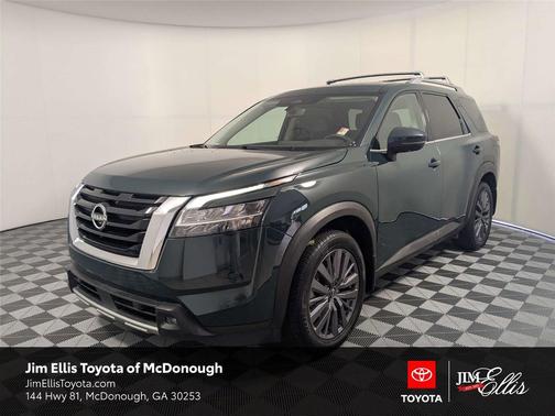 Obsidian Green Pearl 2023 Nissan Pathfinder SL 4WD