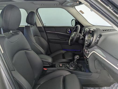 2017 MINI Countryman Cooper S