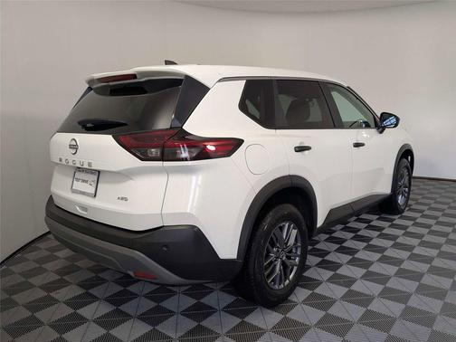 Glacier White 2023 Nissan Rogue S