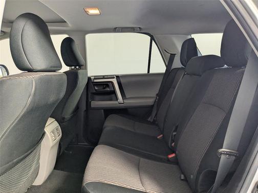 2013 Toyota 4Runner SR5