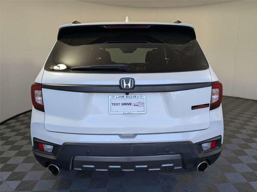 2022 Honda Passport AWD TrailSport