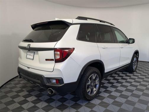 2022 Honda Passport AWD TrailSport