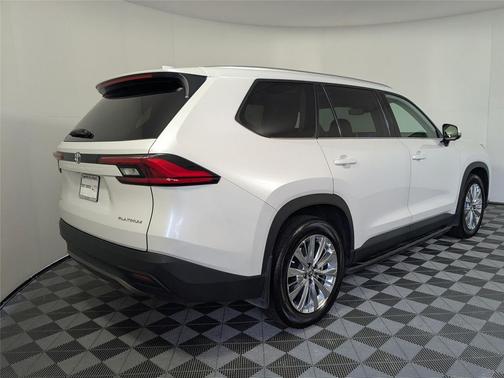 2024 Toyota Grand Highlander Platinum