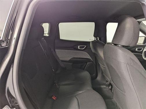 2023 Jeep Compass Sport