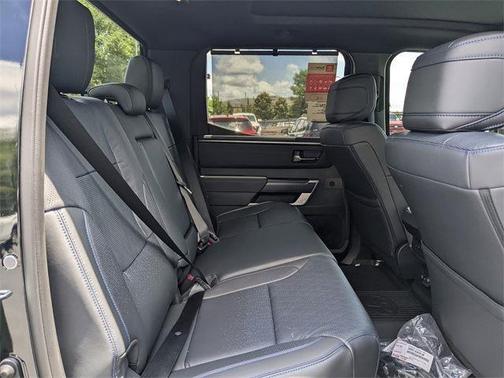 2025 Toyota Tundra Hybrid Platinum