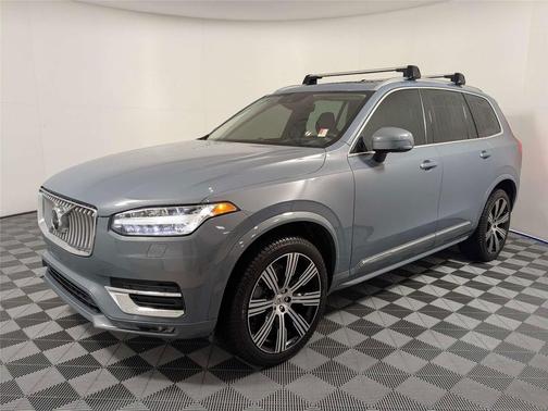 Thunder Grey Metallic 2020 Volvo XC90 T6 Inscription