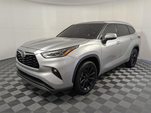 2023 Toyota Highlander Platinum