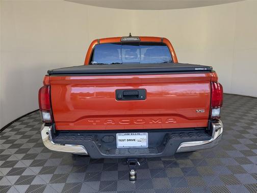 2018 Toyota Tacoma SR5