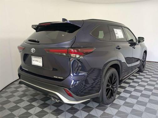 Blueprint 2026 Toyota Highlander XSE