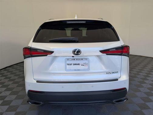 Eminent White Pearl 2018 Lexus NX 300 Base