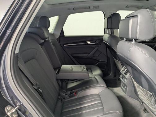 2020 Audi Q5 45 Premium Plus