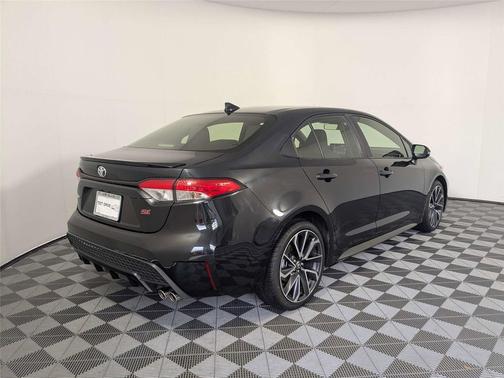 Black Sand Pearl 2022 Toyota Corolla SE