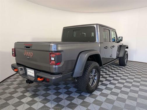 Granite Crystal Metallic Clearcoat 2025 Jeep Gladiator Mojave 4x4