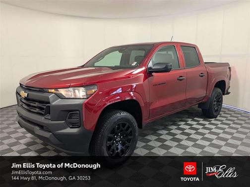 Radiant Red Tintcoat 2026 Chevrolet Colorado WT