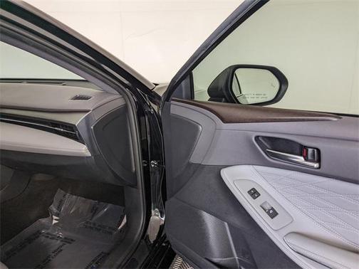 2019 Toyota Avalon Hybrid Limited