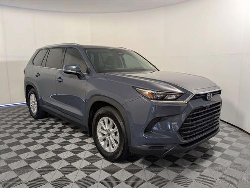 Storm Cloud 2024 Toyota Grand Highlander XLE