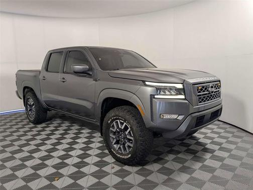 Gun Metallic 2022 Nissan Frontier SV
