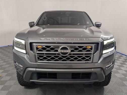 Gun Metallic 2022 Nissan Frontier SV