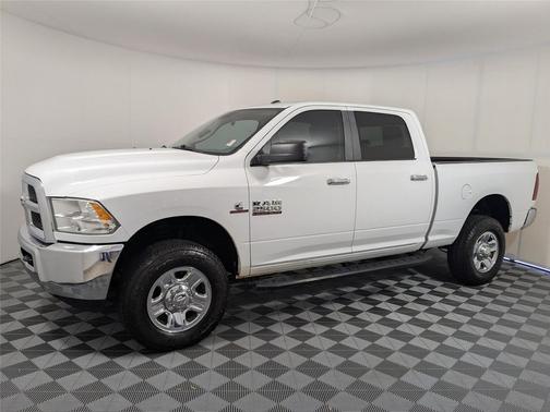 2018 RAM 2500 SLT Crew Cab 4x4 6'4' Box