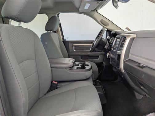 2018 RAM 2500 SLT Crew Cab 4x4 6'4' Box