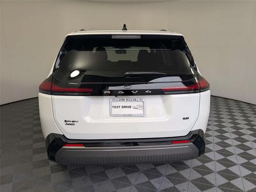 Ice Cap 2026 Toyota RAV4 Plug-In Hybrid SE