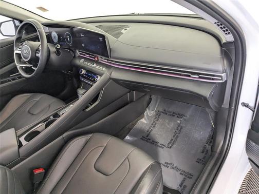 2022 Hyundai ELANTRA HEV Limited