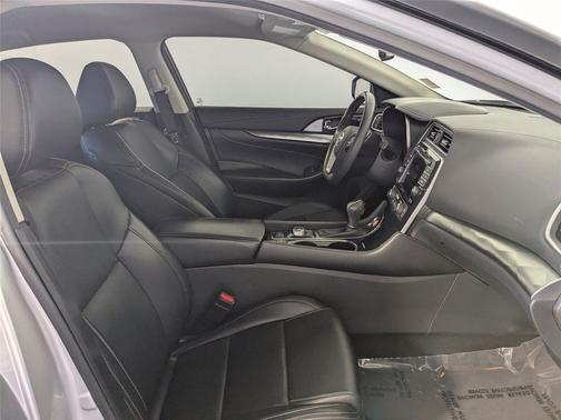 2023 Nissan Maxima SV Xtronic CVT