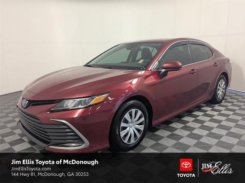 2022 Toyota Camry LE