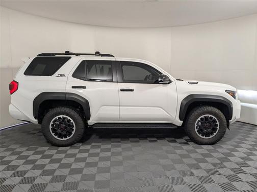 2025 Toyota 4Runner TRD Off Road