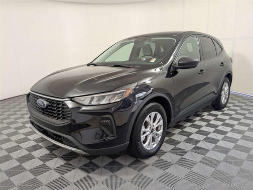 Carbonized Gray 2025 Ford Escape Active