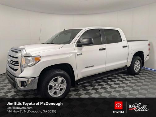 Super White 2017 Toyota Tundra SR5