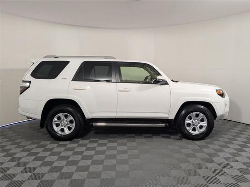 2017 Toyota 4Runner SR5 Premium
