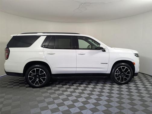 2022 Chevrolet Tahoe 2WD RST