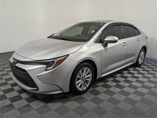 2023 Toyota Corolla Hybrid XLE